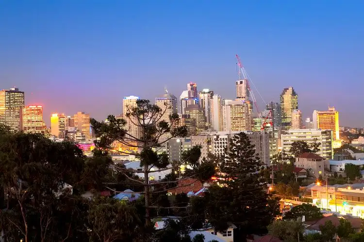 6J/182 Dornoch Terrace, Highgate Hill QLD 4101