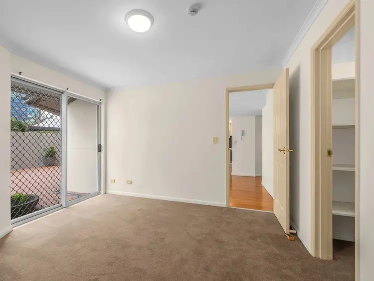 Sixth view of Homely apartment listing, 1/19 O'Connell Street, Kangaroo Point QLD 4169