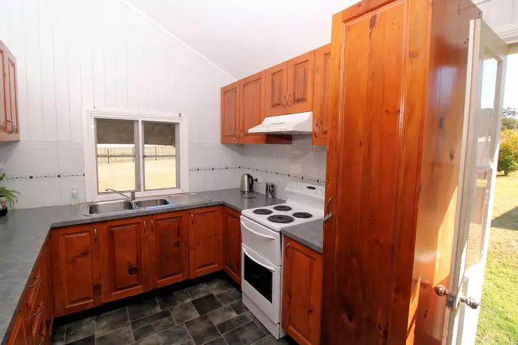 Fourth view of Homely house listing, 5 Gleeson Street, Crows Nest QLD 4355