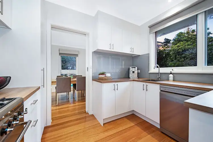 Sixth view of Homely unit listing, 1/6 Rosaline Avenue, Mount Waverley VIC 3149