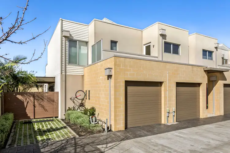 33/19 Peppertree Street, Keysborough VIC 3173
