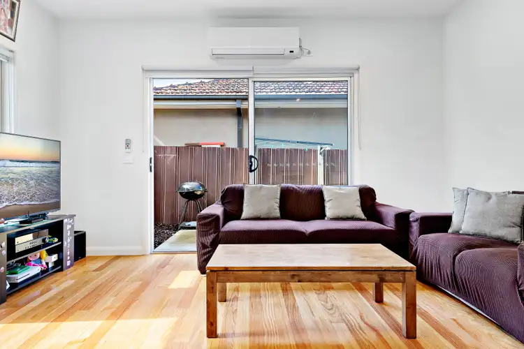 Fourth view of Homely townhouse listing, 1/9 Spring Street, Thomastown VIC 3074