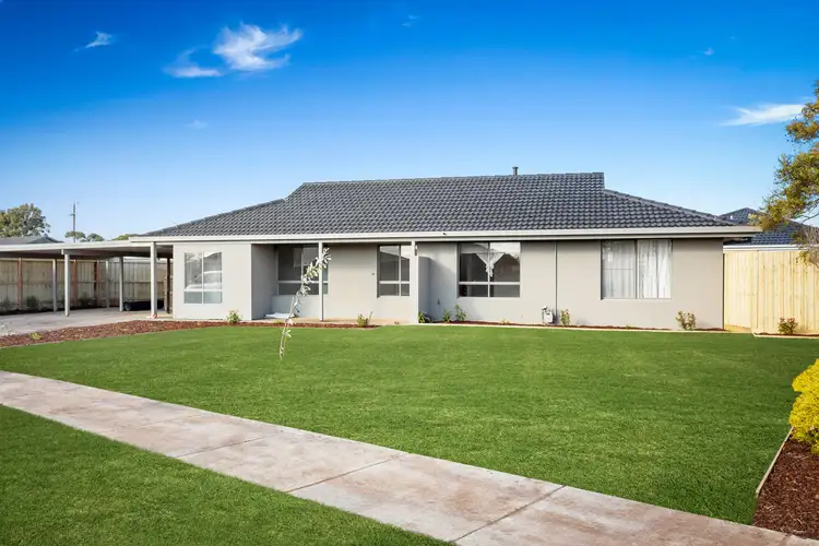 1/4 Norman Road, Drouin VIC 3818