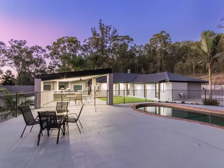 2 Campaspie Court, Oxenford QLD 4210