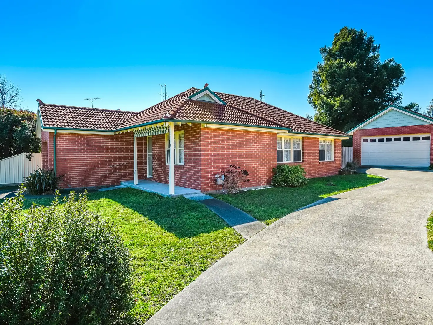 Main view of Homely unit listing, 1/36 Barton Street, Kyneton VIC 3444