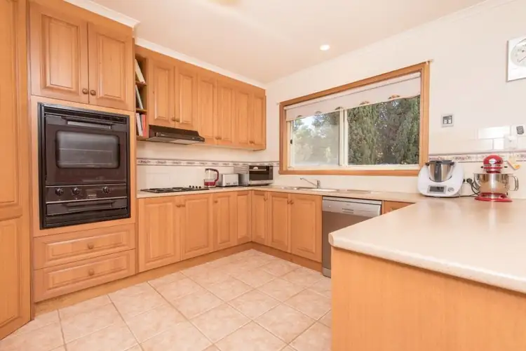 Fourth view of Homely house listing, 2 Sturt Court, Mildura VIC 3500