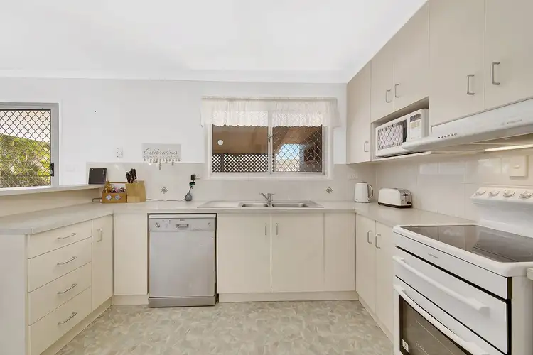 Seventh view of Homely house listing, 3 Cambridge Close, Telina QLD 4680