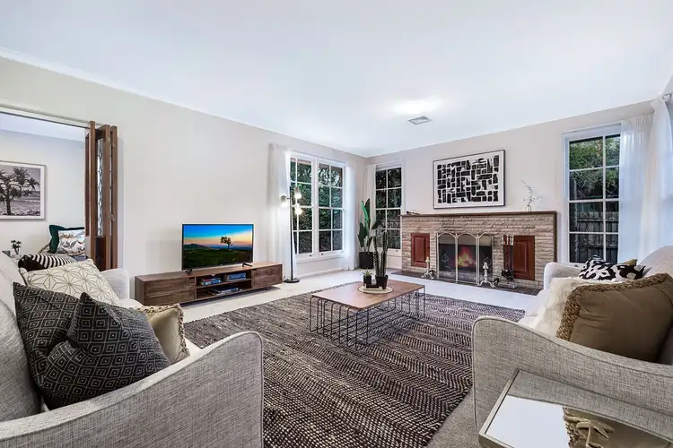Second view of Homely house listing, 7 Kingswood Avenue, Mount Waverley VIC 3149