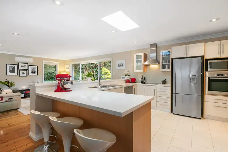Fourth view of Homely house listing, 2 Stainsby Close, Turramurra NSW 2074