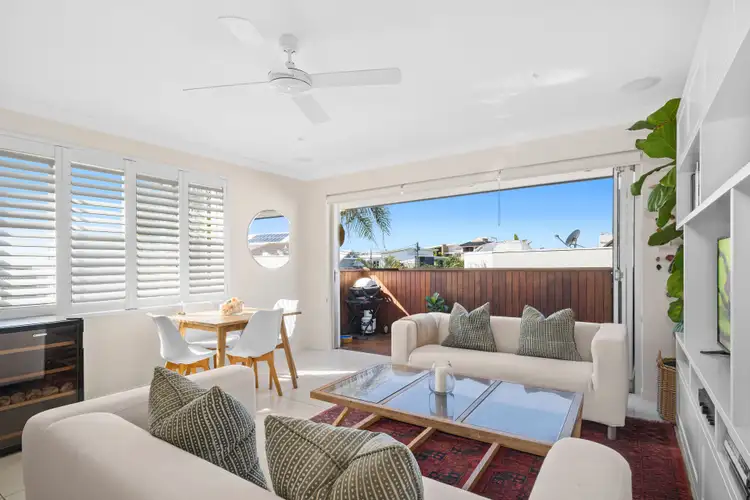 7/20 Tamborine Street, Mermaid Beach QLD 4218