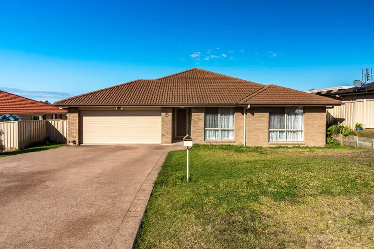 35 Sullivan Street, Worrigee NSW 2540