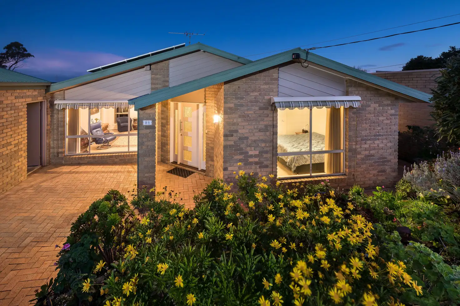 Main view of Homely house listing, 21 Tettenhall Ridge, Belmont VIC 3216