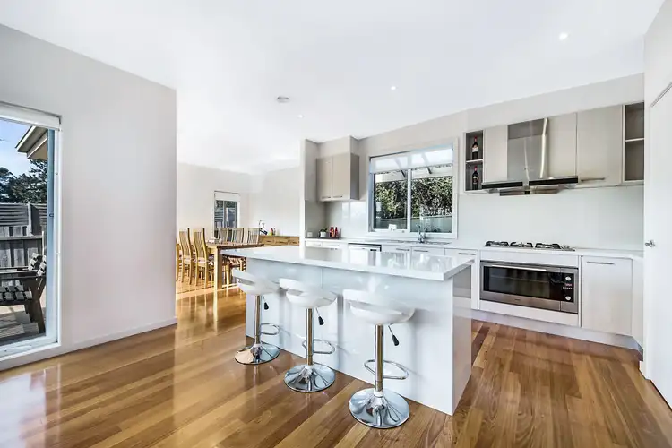 Fourth view of Homely townhouse listing, 2/14 Savige Avenue, Mount Waverley VIC 3149