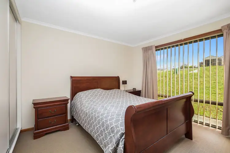 Sixth view of Homely house listing, 5 Rosemary Avenue, Mount Gambier SA 5290