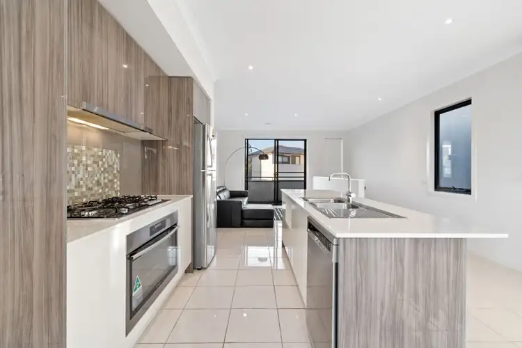 Sixth view of Homely house listing, 44 Zara Close, Bundoora VIC 3083