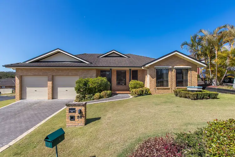 38 Elizabeth Street, Cardiff South NSW 2285