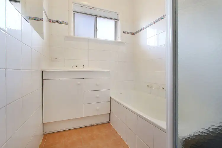 Sixth view of Homely house listing, 32 Vermont Street, Wodonga VIC 3690