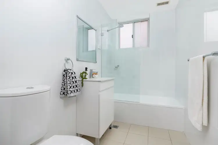 Fourth view of Homely unit listing, 1/9 Bank Street, Meadowbank NSW 2114
