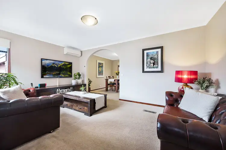 Second view of Homely unit listing, 2/19 Doynton Parade, Mount Waverley VIC 3149