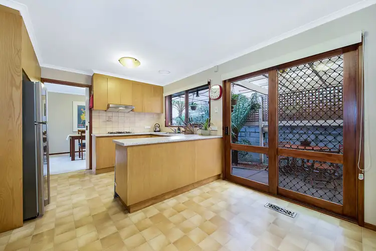 Fourth view of Homely unit listing, 2/19 Doynton Parade, Mount Waverley VIC 3149
