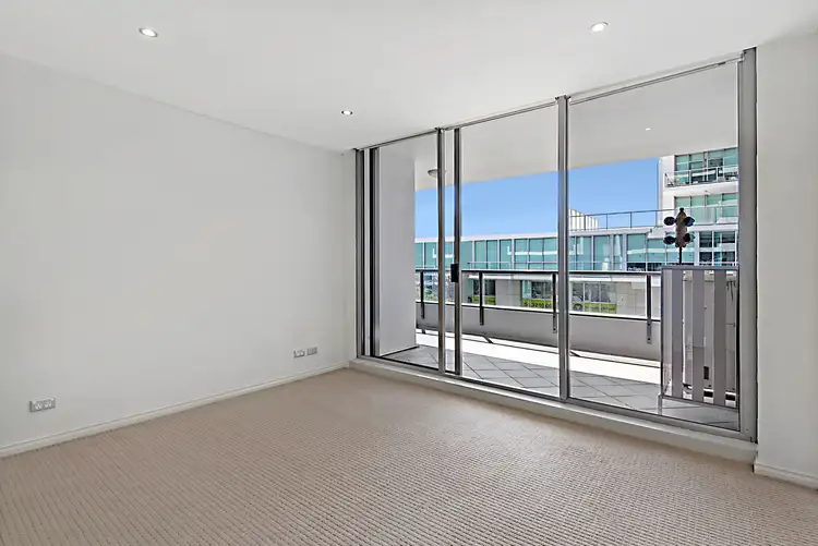 Sixth view of Homely apartment listing, 417/3 Como Crescent, Southport QLD 4215