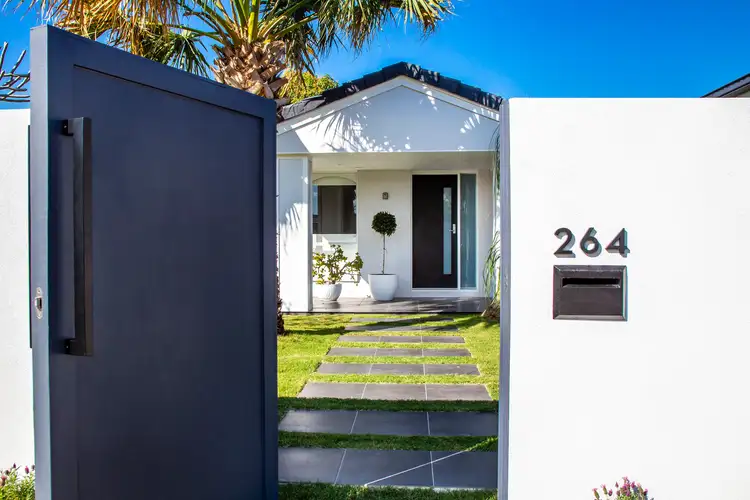 Fifth view of Homely house listing, 264 Rio Vista Boulevard, Mermaid Waters QLD 4218