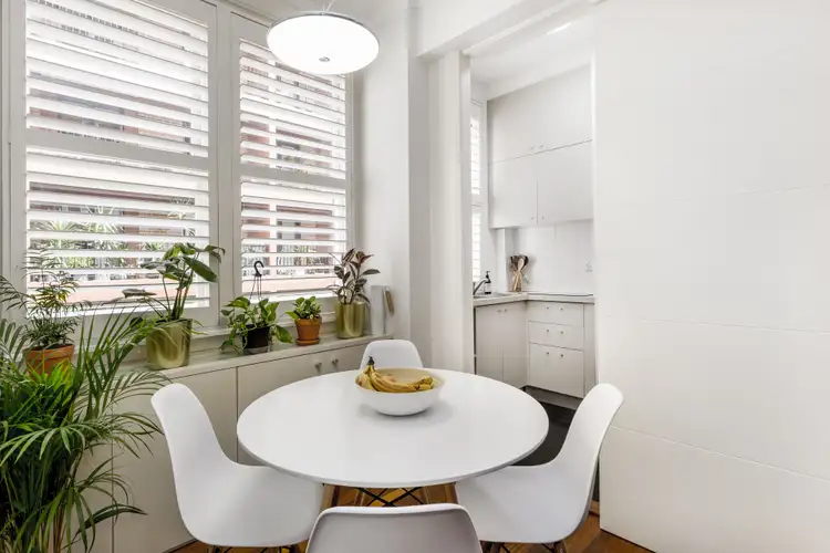 Fifth view of Homely apartment listing, 301/3-5 Greenknowe Avenue, Elizabeth Bay NSW 2011