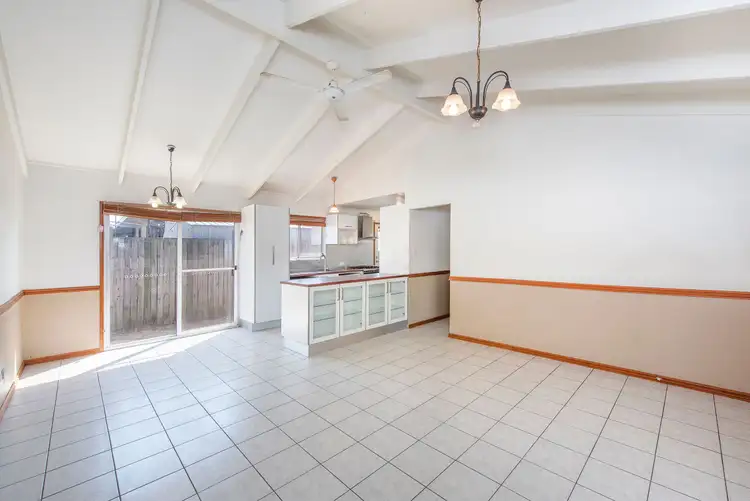 13 Tallagandra Road, Beenleigh QLD 4207