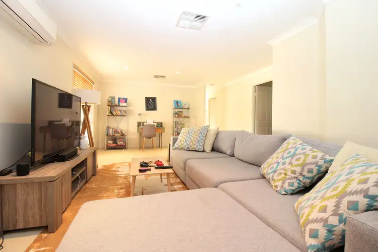 Fifth view of Homely house listing, 3 Ibell Court, Emerald QLD 4720