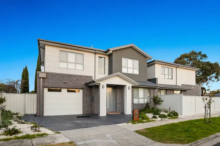 2 Baxter Close, Gladstone Park VIC 3043