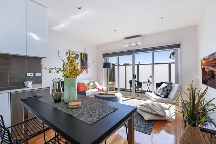 Main view of Homely townhouse listing, 5/103 Plumpton Avenue, Glenroy VIC 3046