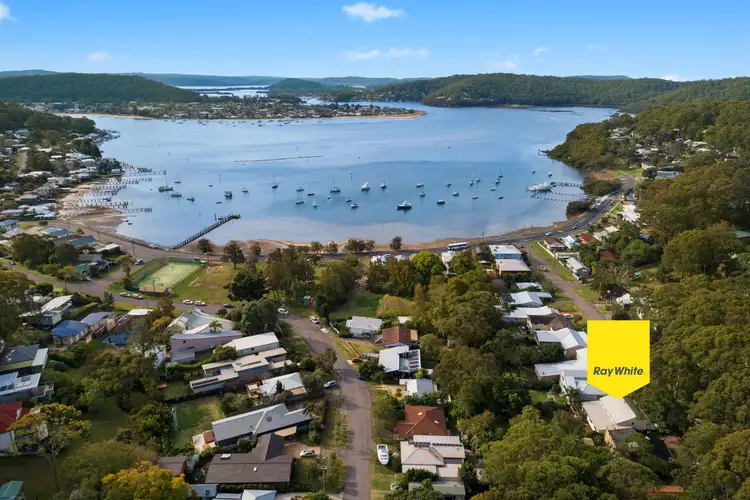 19 Como Parade, Pretty Beach NSW 2257