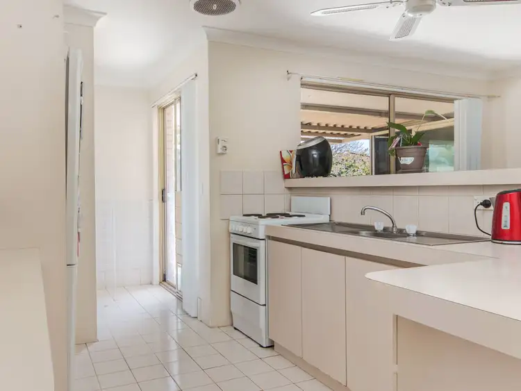 Fifth view of Homely semi-detached listing, 18A Madison Place, Cooloongup WA 6168