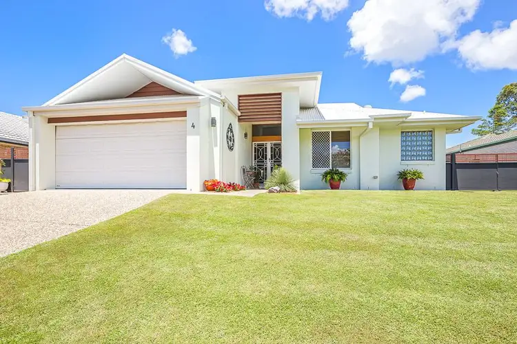 4 Schooner Court, Banksia Beach QLD 4507