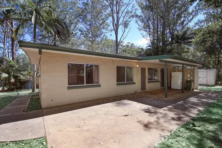 19 Storrs Road, Peachester QLD 4519