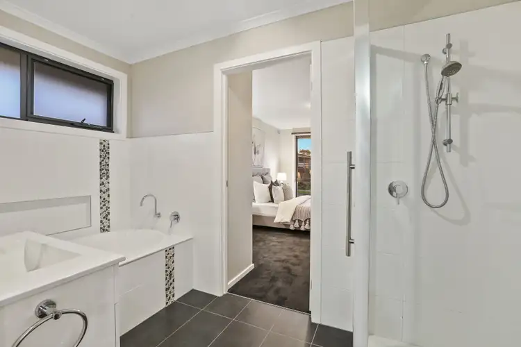 Sixth view of Homely house listing, 1/1 Emmy Court, Grovedale VIC 3216