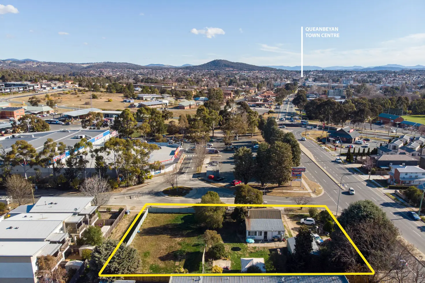 Main view of Homely house listing, 18 Bungendore Road, Queanbeyan East NSW 2620