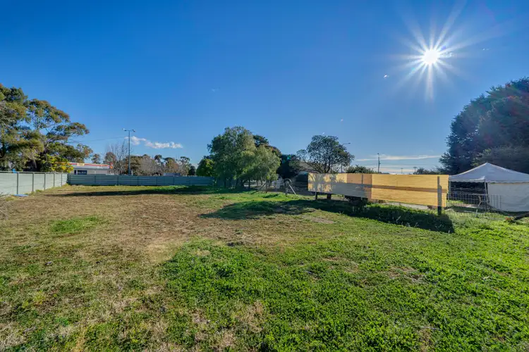 Seventh view of Homely house listing, 18 Bungendore Road, Queanbeyan East NSW 2620