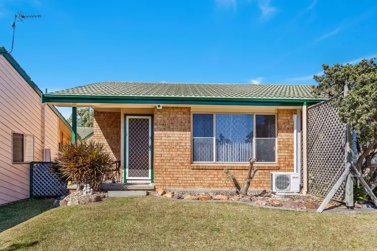 Main view of Homely villa listing, 10/12 Bellbird Close, Barrack Heights NSW 2528