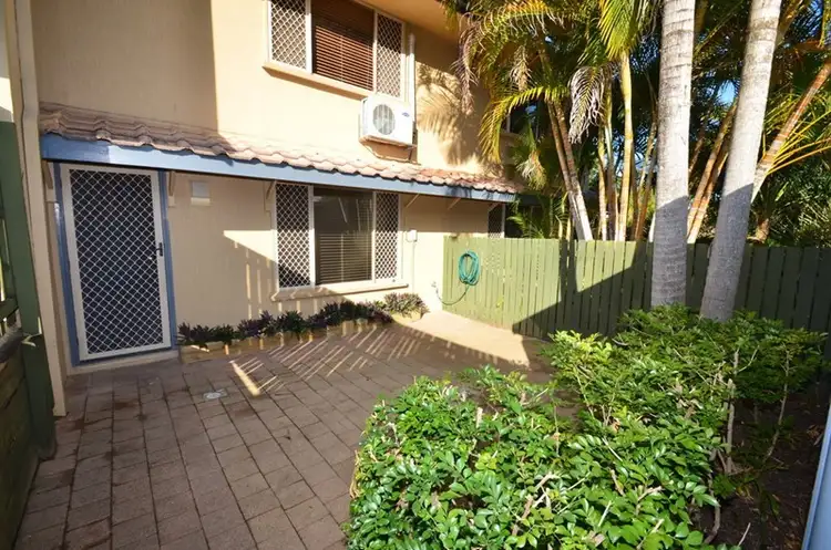 40/63 Olsen Avenue, Labrador QLD 4215