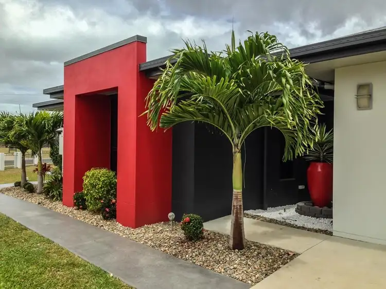 60 Gingham Street, Glenella QLD 4740