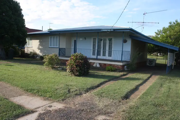 39 Landy Street, Mundubbera QLD 4626
