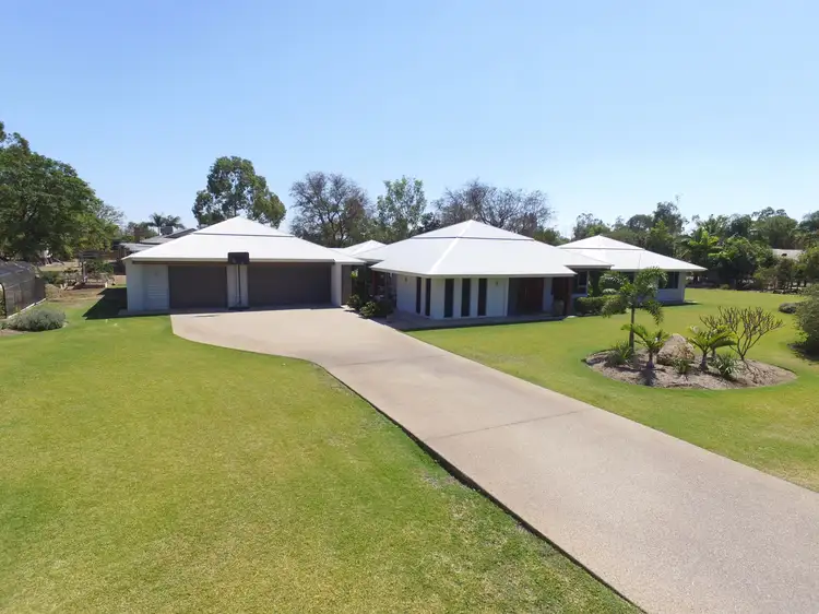 65 Slack Drive, Emerald QLD 4720