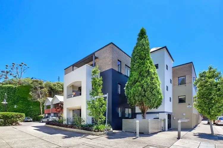 Third view of Homely apartment listing, 2/33 McKell Street, Birchgrove NSW 2041