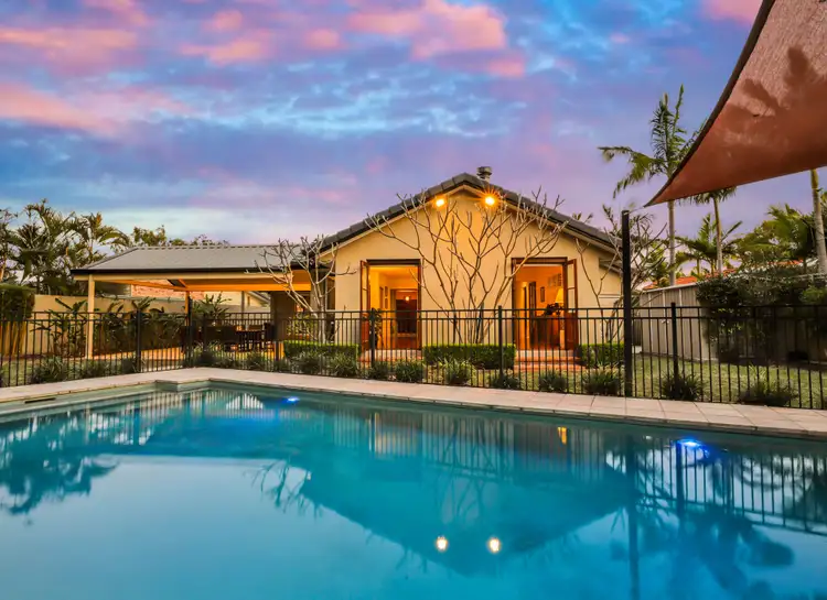 6 Nunawading Court, Robina QLD 4226