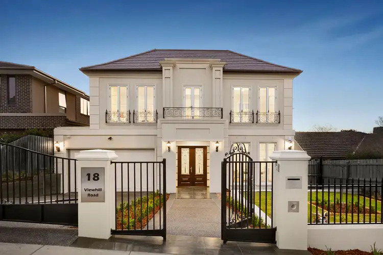 18 Viewhill Road, Balwyn North VIC 3104
