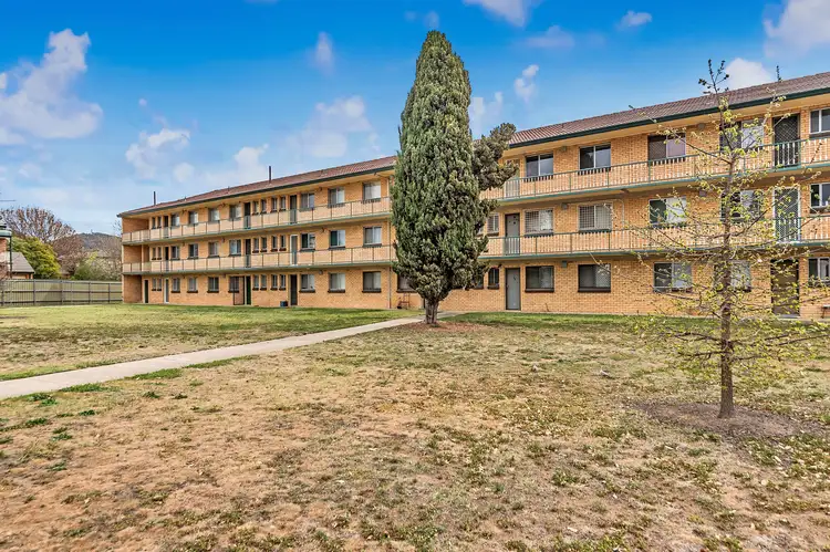 Main view of Homely unit listing, 2/7 Brook Street, Queanbeyan NSW 2620