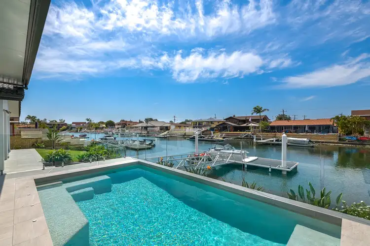 36 Walter Raleigh Crescent, Hollywell QLD 4216