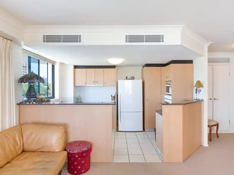 Fourth view of Homely unit listing, 27/45 Deakin Street, Kangaroo Point QLD 4169