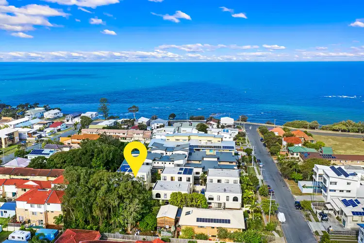 8/16-18 Georgina Street, Woody Point QLD 4019